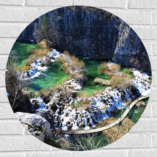 WallClassics - Muursticker Cirkel - Plitvicemeren van Bovenaf - 70x70 cm Foto op Muursticker