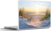 Laptop sticker - 13.3 inch - Strand - Zon - Duin - Gras - Zand - Horizon - 31x22,5cm - Laptopstickers - Laptop skin - Cover