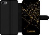 Bookcase Geschikt voor iPhone 7 telefoonhoesje - Hasselt - Kaart - Goud - Met vakjes - Wallet case met magneetsluiting