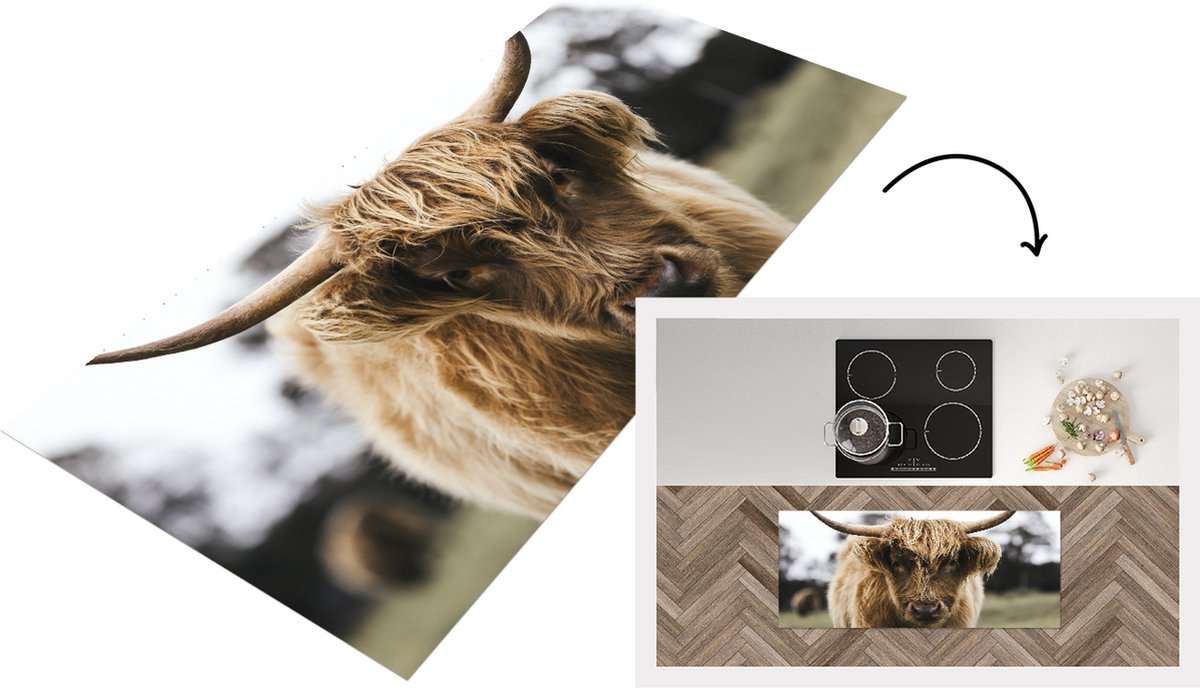 KitchenYeah Keukenloper - Loper keuken - Schotse Hooglander - Koe - Gras - Dieren - 120x50 cm - Keukenloper vinyl Multicolor