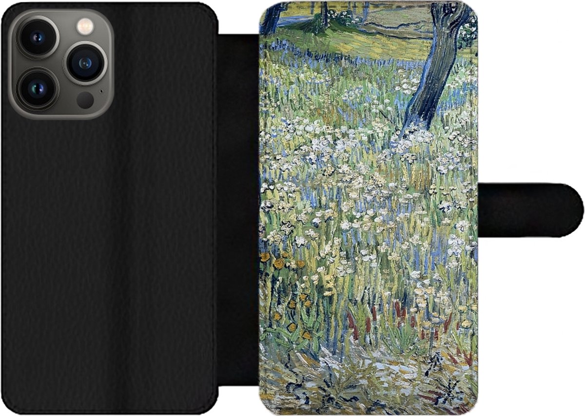 Telefoonhoesje Geschikt voor iPhone 13 Pro Max telefoonhoesje - Boomstammen in het gras - Vincent van Gogh - Met vakjes - Wallet case met magneetsluiting