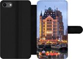 Bookcase Geschikt voor iPhone 8 telefoonhoesje - Rotterdam - Boot - Water - Met vakjes - Wallet case met magneetsluiting