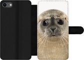 Bookcase Geschikt voor iPhone SE 2020 telefoonhoesje - Jongens - Zeehond - Kinderen - Meisjes - Dieren - Met vakjes - Wallet case met magneetsluiting