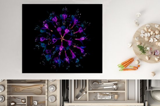 KitchenYeah® Inductie beschermer 60x52 cm - Bloemen - Paars - Buiten - Kookplaataccessoires - Afdekplaat voor kookplaat - Inductiebeschermer - Inductiemat - Inductieplaat mat