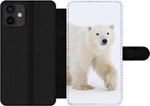 Bookcase Geschikt voor iPhone 12 telefoonhoesje - IJsbeer - Sneeuw - Wit - Met vakjes - Wallet case met magneetsluiting