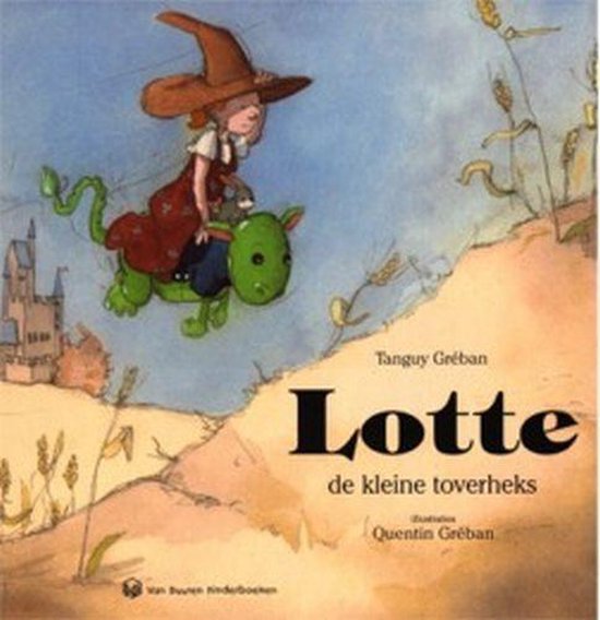 Boekcover van 'Lotte de kleine toverheks'. Een heksje op een draak vliegt over een landschap met een kasteel.
