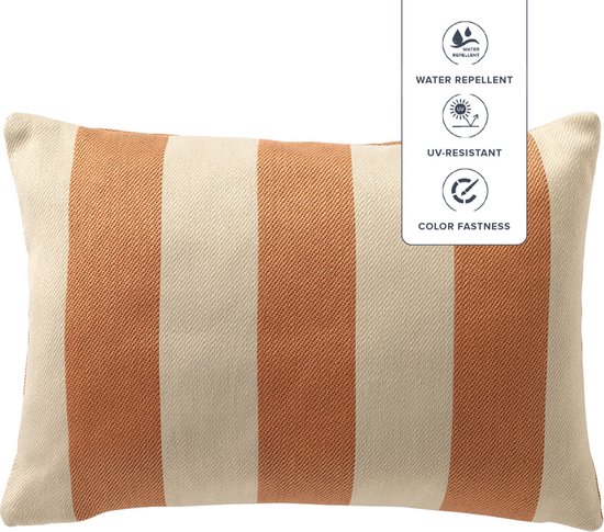 Rectangulaire kussenhoes met verticale strepen in perzikbloesem en crème. Waterafstotend en uv-bestendig.