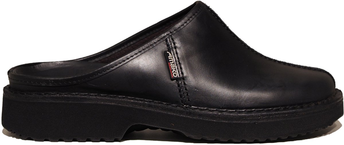 Amako 560 Zwart