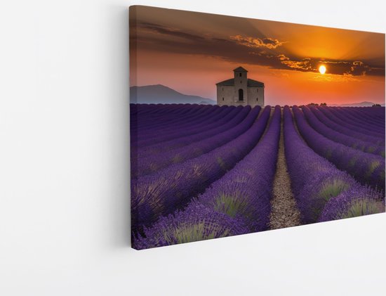 Saammp Canvas Schilderij - Lavendelveld met huis - Natuur - Landschap - 90x60 - Foto op canvas - Wanddecoratie - Muurdecoratie Woonkamer - Slaapkamer decoratie - Canvas Print
