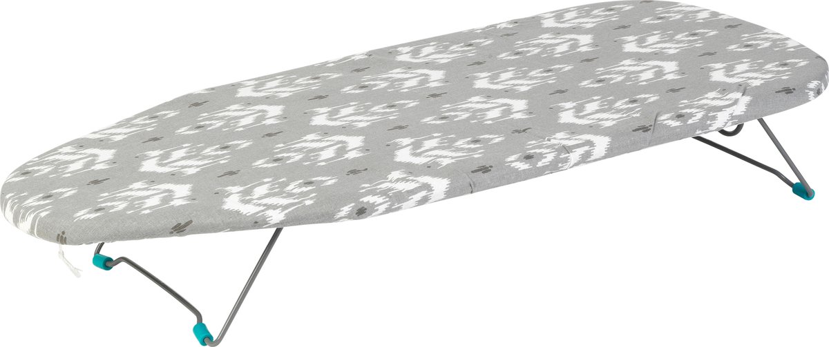 Goedkoopste Beldray Lichtgewicht, draagbare strijkplank met opvouwbare poten 76 x 31 cm.