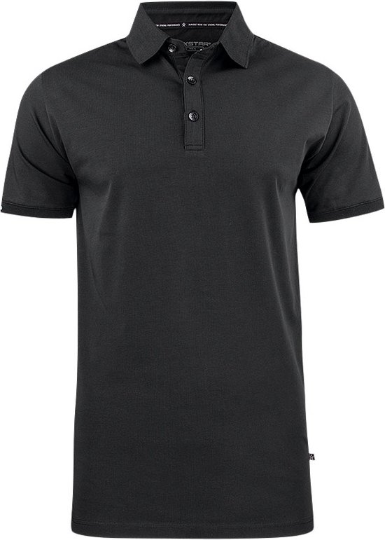 Zwarte korte mouw polo met knoopsluiting, kraag en splitjes aan de zijkant. Een label is zichtbaar aan de onderkant.
