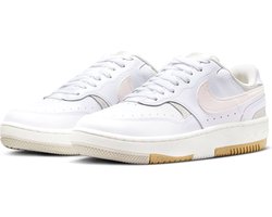Nike Gamma Force Sneakers Dames