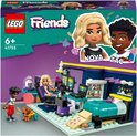 LEGO Friends Nova's kamer: Nova en Zac met minipoppetjes, hond, computer, bed en speelgoed.