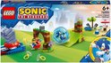LEGO Sonic de Hedgehog 76990 doos met Sonic in een bal, een lanceerbaan, een boog en een helling.