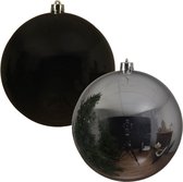 Kerstversieringen set van 6x grote kunststof kerstballen zwart en zilver 14 cm glans - 3x per kleur