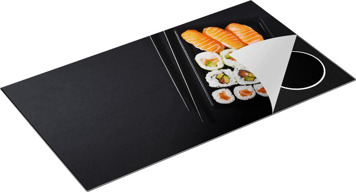 Chefcare Inductie Beschermer Sushi met Stokjes op een Zwarte Achtergrond - 95x50 cm - Afdekplaat Inductie - Kookplaat Beschermer - Inductie Mat