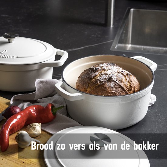 Daumonet Gietijzeren Braadpan 4,4L Rond - Inductie Sudderpan Wit - Braadpan voor Alle Warmtebronnen - Broodpan Brood Bakken - Broodbakbol voor Brood Bakken - Ø26CM - Hittebestendig tot 300°C - Cast Iron Kookpan
