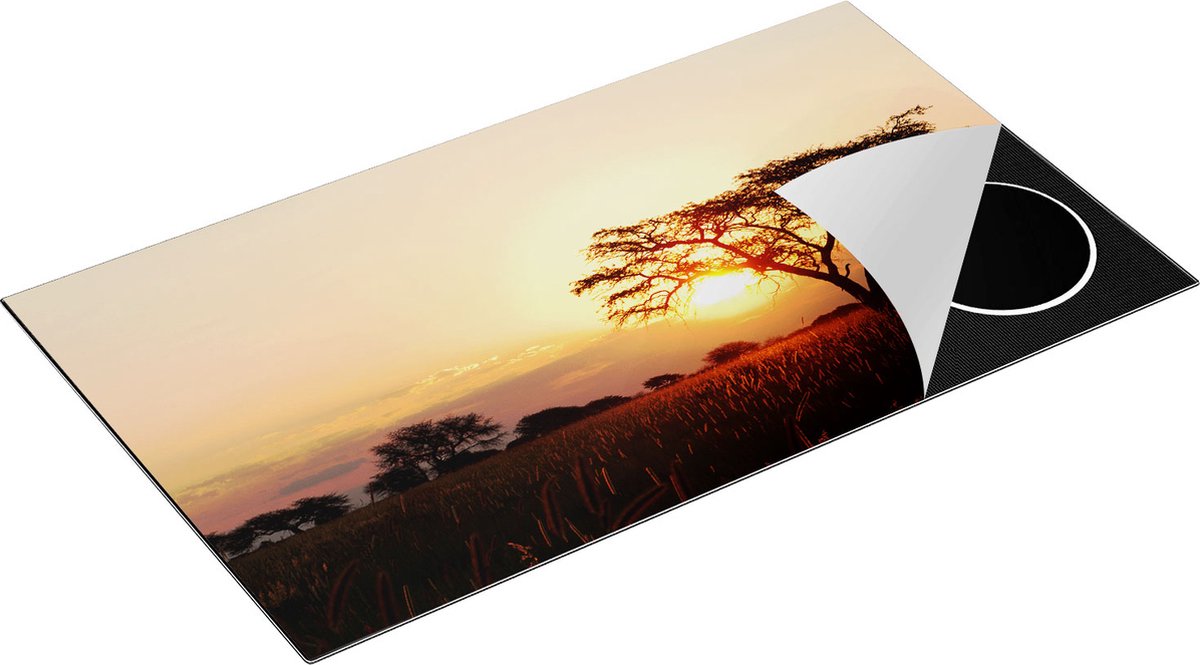 Chefcare Inductie Beschermer Zonsondergang Achter een Acacia Boom - 90x50 cm - Afdekplaat Inductie - Kookplaat Beschermer - Inductie Mat