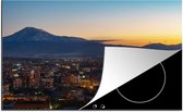 KitchenYeah® Inductie beschermer 80.2x52.2 cm - De skyline van Jerevan in Armenië met de Ararat - Kookplaataccessoires - Afdekplaat voor kookplaat - Inductiebeschermer - Inductiemat - Inductieplaat mat
