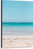 WallClassics - Canvas - Felblauwe Zee aan het Witte Strand - 80x120 cm Foto op Canvas Schilderij (Wanddecoratie op Canvas)