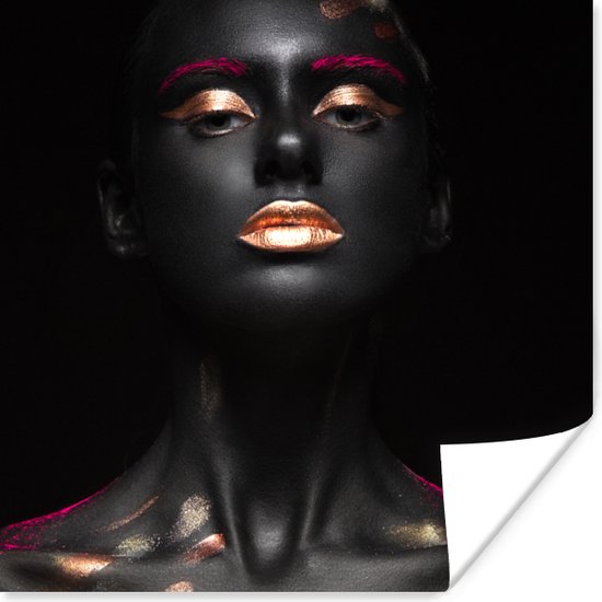 Poster Femme sombre aux accents colorés papier 100x100 cm - Tirage photo sur Poster (décoration murale salon / chambre)