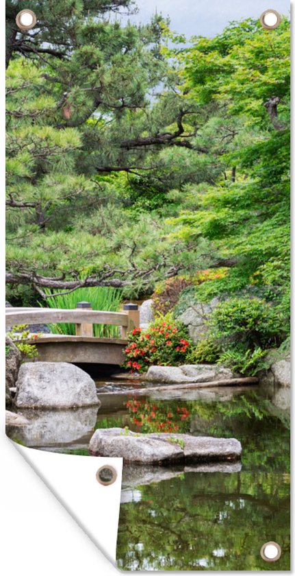 Tuinposter Japans - Natuur - Water - Stenen - Bomen - 40x80 cm - Wanddecoratie Buiten - Tuinposter - Tuindoek - Schuttingposter - Tuinschilderij
