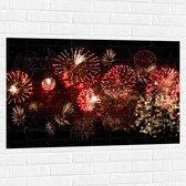 Muursticker - Verzameling Vuurwerkpijlen in Rode Tinten - 105x70 cm Foto op Muursticker