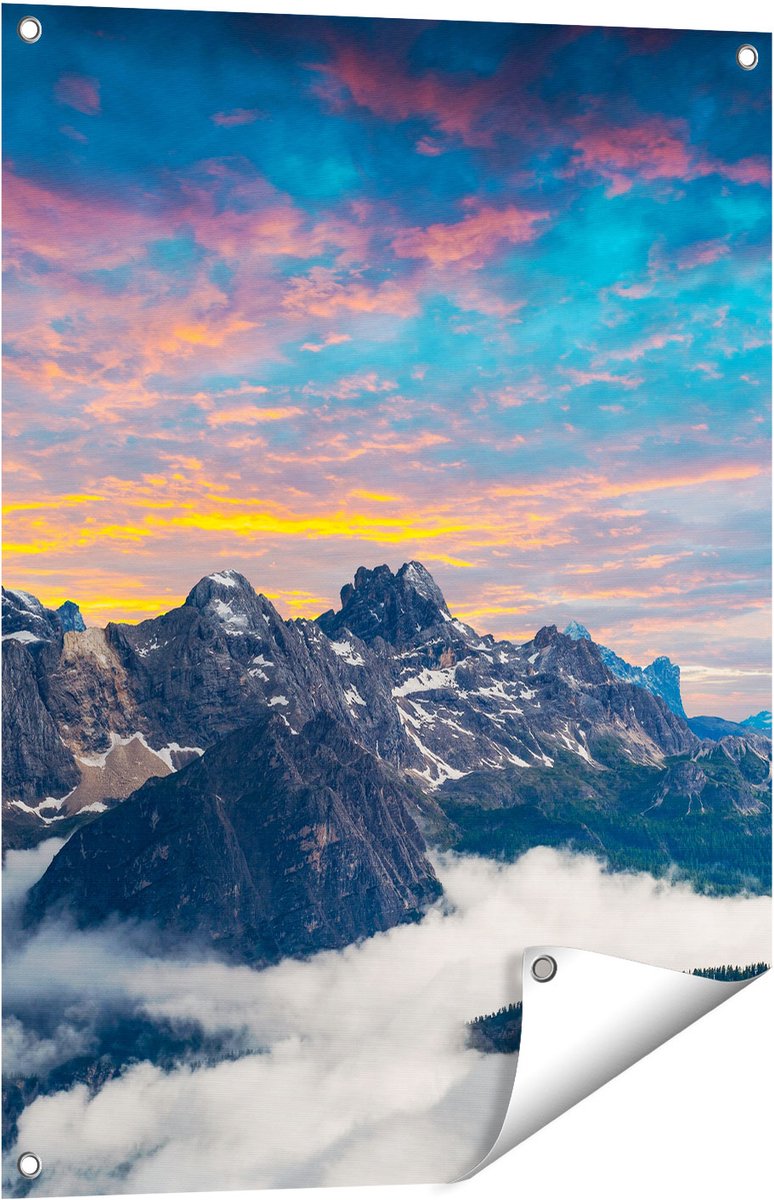 Gards Tuinposter Bergen Landschap met Wolken in Itali� - 60x80 cm - Tuindoek - Tuindecoratie - Wanddecoratie buiten - Tuinschilderij Multikleur