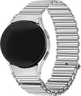 Strap-it RVS smartwatch bandje - stalen loop bandje perfect fit geschikt voor Samsung Galaxy Watch 6 / 6 Classic / Galaxy Watch 5 / 5 Pro / Galaxy Watch 4 / 4 Classic - horlogeband metaal voor Galaxy Watch 4-5-6 alle varianten - zilver