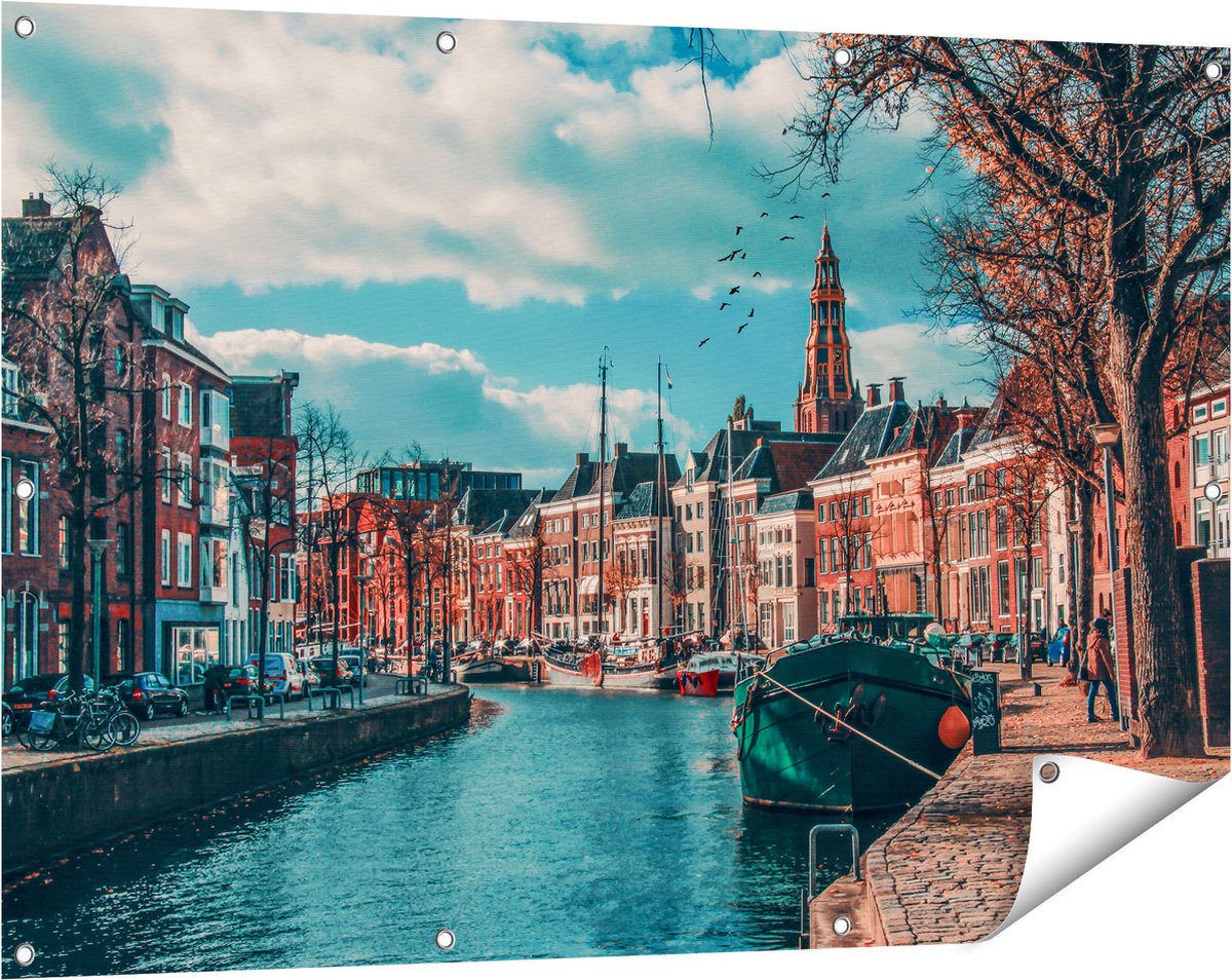 Gards Tuinposter Gracht in Groningen - 120x80 cm - Tuindoek - Tuindecoratie - Wanddecoratie buiten - Tuinschilderij Multikleur
