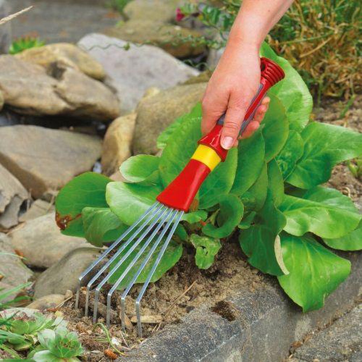Wolf-Garten Leaf rake LD-2K - comfort zone on handle