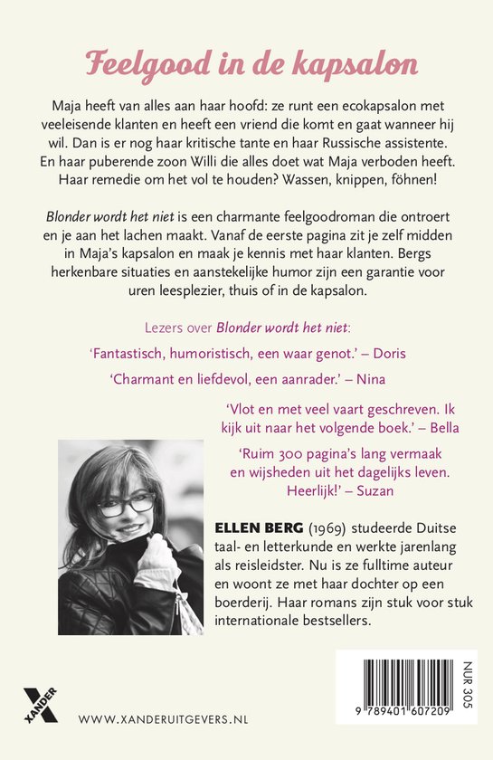 Een vrouw met bril en gestyled haar kijkt naar de camera. Ze draagt een zwarte coltrui. Tekst: 'Feelgood in de kapsalon' en 'Blonder wordt het niet'.