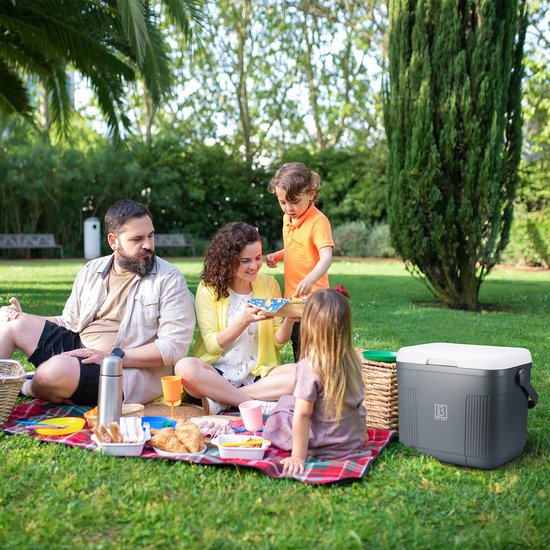 Brisby Koelbox - Frigobox - 22L - Grijs - Tot maximaal 40 uur isolatie - Incl. 4 dikke koelelementen van 450ml en 3 Delige Set Vershoudbakjes - Temperatuur veilige sluiting - Met koelelementen vergrendeld in deksel van Brisby — afbeelding 5