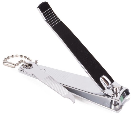 Zilverkleurige nagelknipper met een sleutelring en een geïntegreerde vijl.