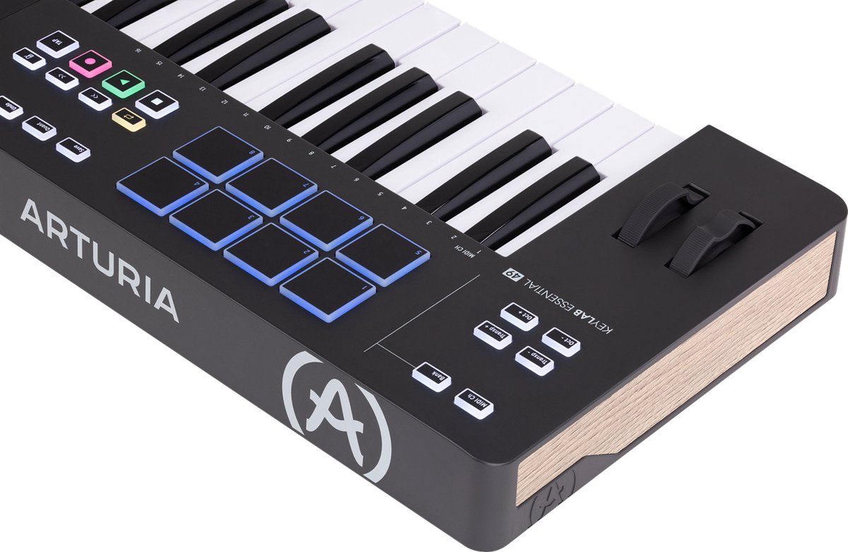 Arturia KeyLab Essential 49 mk3 Black - MIDI controller, 49