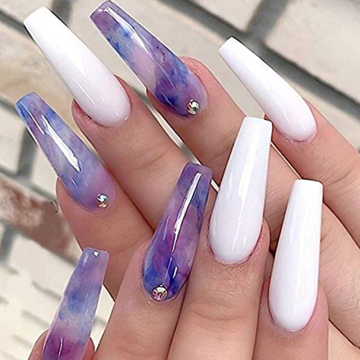 Goedkoopste Valse nagels Lange nepnagels Acryl Press on Nails Paars Wit Stick on Nails 24st voor dames en meisjes