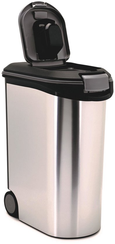 Zilverkleurige voedselcontainer met zwart deksel met grijze accenten, en wieltjes.