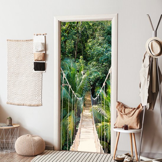 Deurposter 80x205 cm - Deursticker Jungle - Palmboom - Brug - Natuur - Planten - Meubelfolie zelfklevend - Deurfolie woonkamer - Interieurfolie fotobehang - Deur plakfolie - Deurstickers - Deurbehang sticker - Kamer decoratie