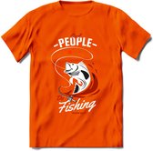 Cool People Do Fishing - Vissen T-Shirt | Rood | Grappig Verjaardag Vis Hobby Cadeau Shirt | Dames - Heren - Unisex | Tshirt Hengelsport Kleding Kado - Oranje - S