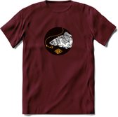 Fishing - Vissen T-Shirt | Grappig Verjaardag Vis Hobby Cadeau Shirt | Dames - Heren - Unisex | Tshirt Hengelsport Kleding Kado - Burgundy - XL