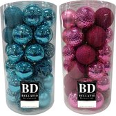 74x stuks kunststof kerstballen mix turquoise en fuchsia roze 6 cm - Onbreekbare kerstballen - Kerstversiering