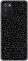 Geschikt voor Samsung Galaxy A53 5G hoesje - Stippen - Zwart - Wit - Siliconen Telefoonhoesje