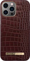 iDeal of Sweden iPhone 13 Pro Max Backcover hoesje - Atelier Case - Scarlet Croco