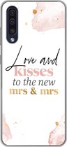Samsung Galaxy A50 hoesje - Quotes - 'Love and kisses to the new Mrs & Mrs' - Spreuken - Marmer - Siliconen Telefoonhoesje