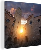 Canvas Schilderij De grote Toren van de stad San Gimignano in Italië - 50x50 cm - Wanddecoratie