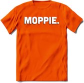 Moppie - Valentijn T-Shirt | Grappig Valentijnsdag Cadeautje voor Hem en Haar | Dames - Heren - Unisex | Kleding Cadeau | - Oranje - M
