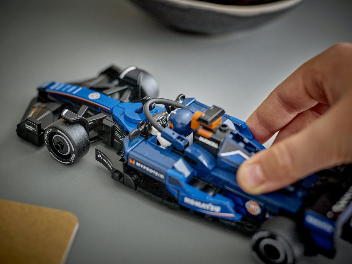 LEGO Speed Champions Williams Racing FW46 F1 racewagen Set - 77249 — afbeelding 3