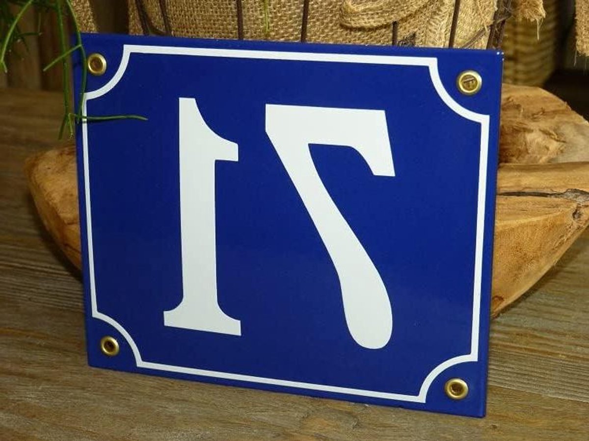 Emaille Huisnummer - Nummerbord Gebold - Huis Aanduiding - Hand Gekleurd Reliëf - 18x15 cm - Blauw Wit