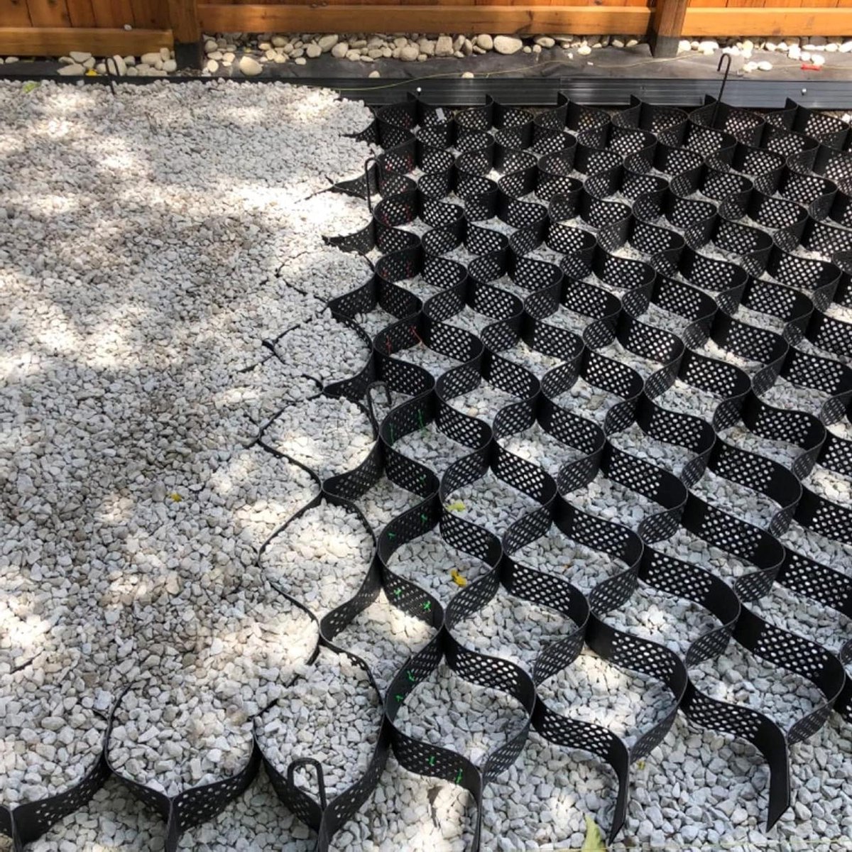 Terrasklinkers Raster - Bodem Stabilisator - Oprit Versterken - Zwaar Belastbaar - 1 x 5 m - Zwart