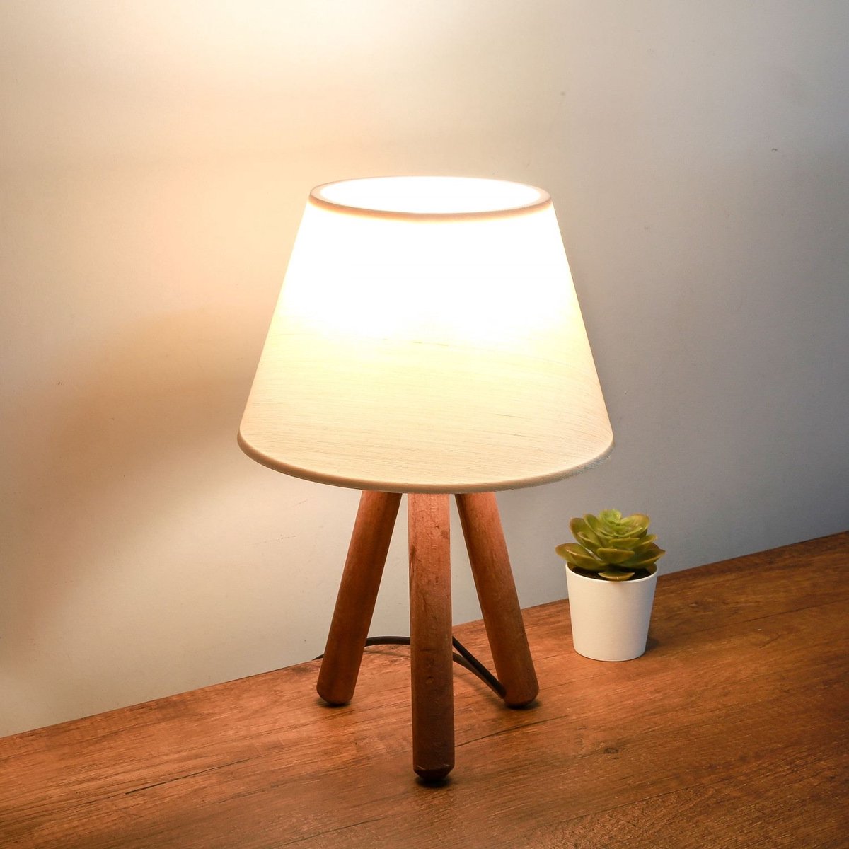 Asir - Tafellamp - Room - 100% HOUT - 24 x 24 x 26 cm